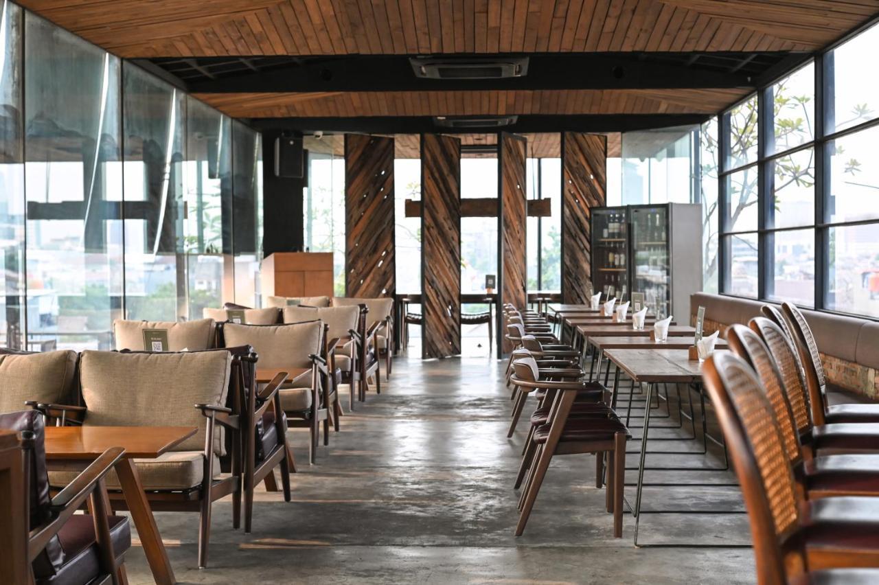 Miers Kuningan, Artotel Curated Jakarta Kültér fotó