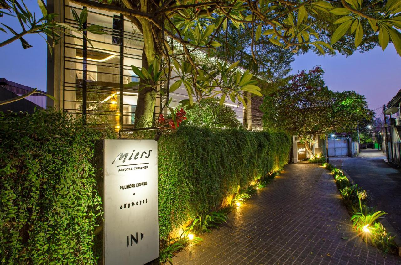 Miers Kuningan, Artotel Curated Jakarta Kültér fotó